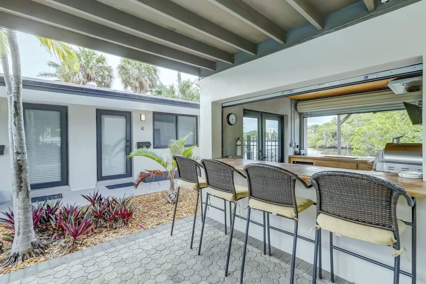 Waterfront Deck Pool Kayak Lägenhet Fort Lauderdale Exteriör bild